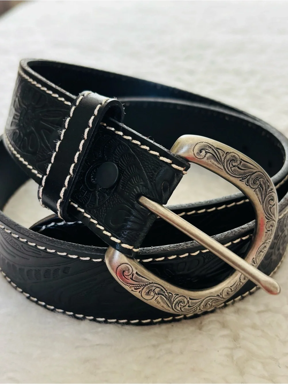 Classic Black Embossed Leather Western Belt with Engraved Silver Buckle Sz 38